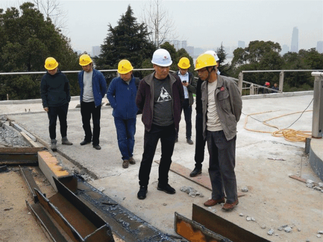 1552899286102664.gif 640.gif